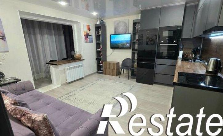 2-комн квартира жилой район Заозёрный, 4-й микрорайон, 12А