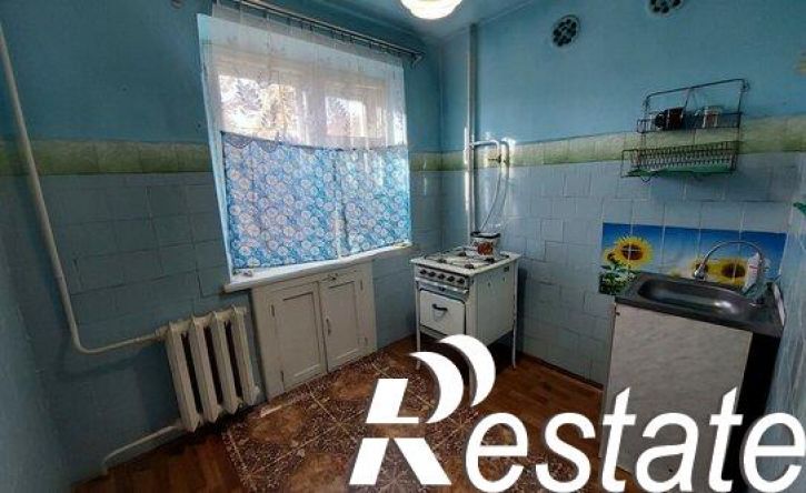 2-комн квартира улица Рихарда Зорге, 56,  д. 56