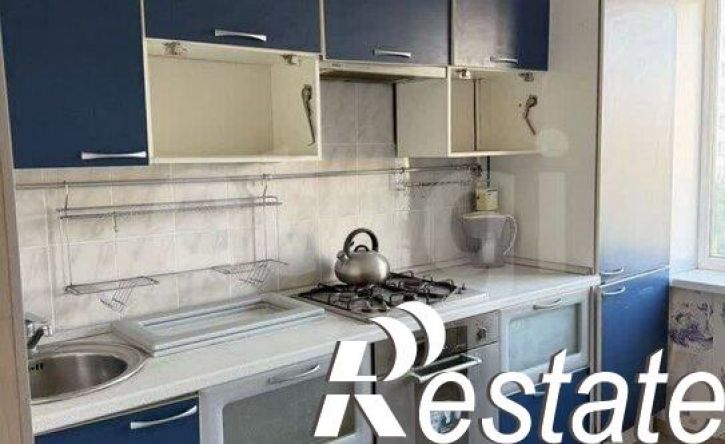 3-комн квартира улица Войкова, 19,  д. 19