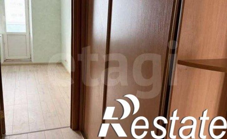 3-комн квартира улица Войкова, 19,  д. 19