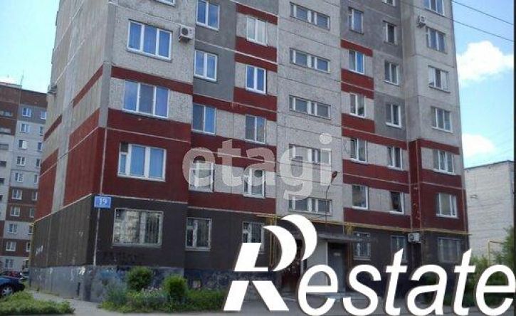 3-комн квартира улица Войкова, 19,  д. 19