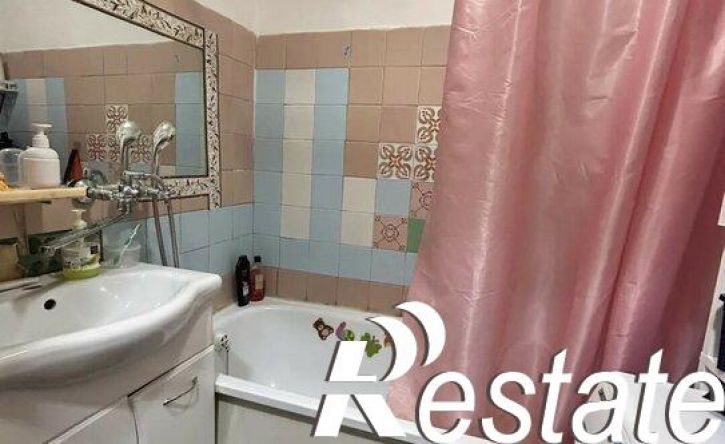 3-комн квартира улица Дзержинского, 62,  д. 62