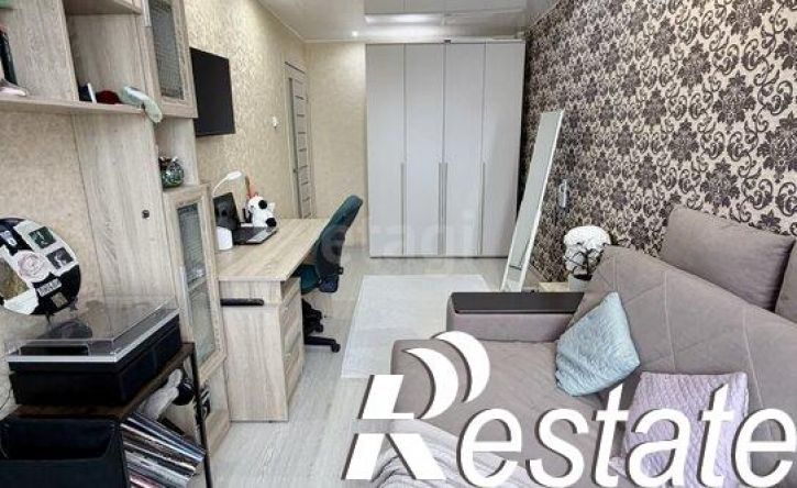 2-комн квартира улица Красина, 44,  д. 44