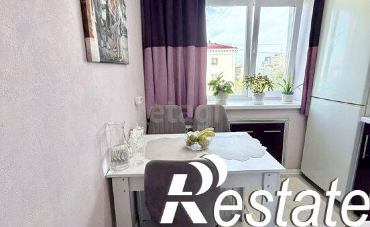 2-комн квартира улица Красина, 44,  д. 44