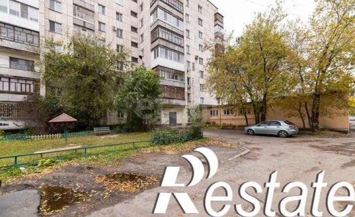 3-комн квартира улица Радионова, 58,  д. 58