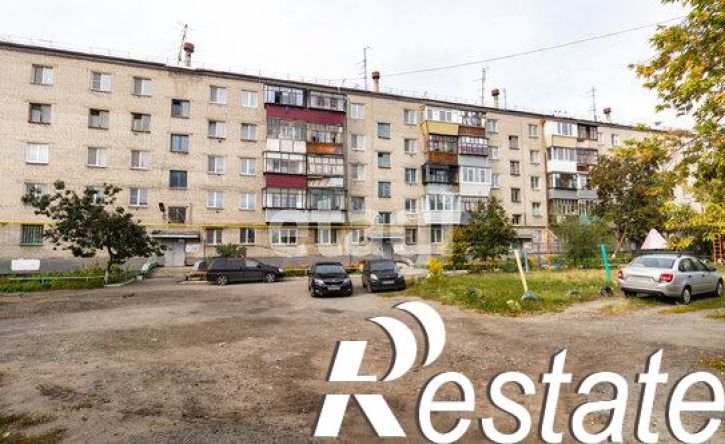 4-комн квартира улица Дзержинского, 10А,  д. 10А