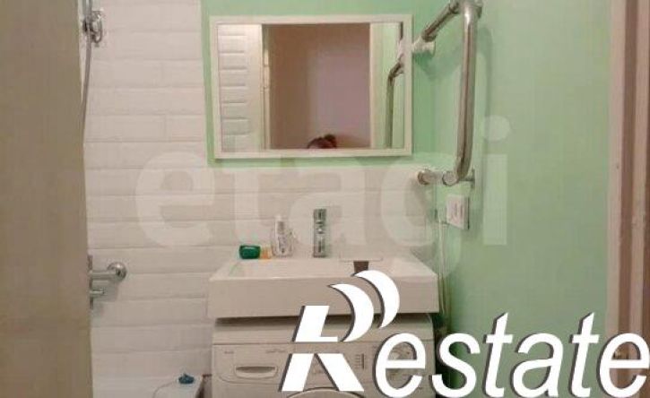 4-комн квартира улица Дзержинского, 10А,  д. 10А