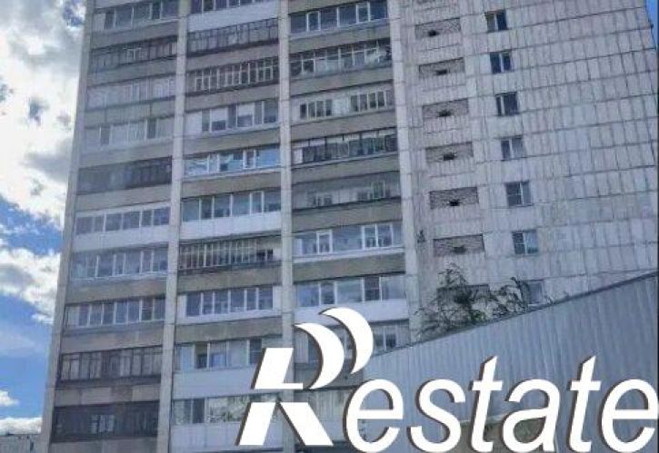 2-комн квартира улица Радионова, 64,  д. 64