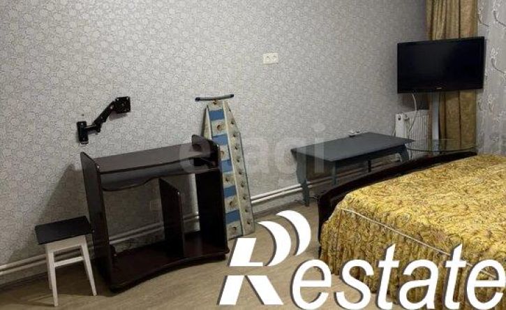 1-комн квартира улица Бурова-Петрова, 97Б,  д. 97Б